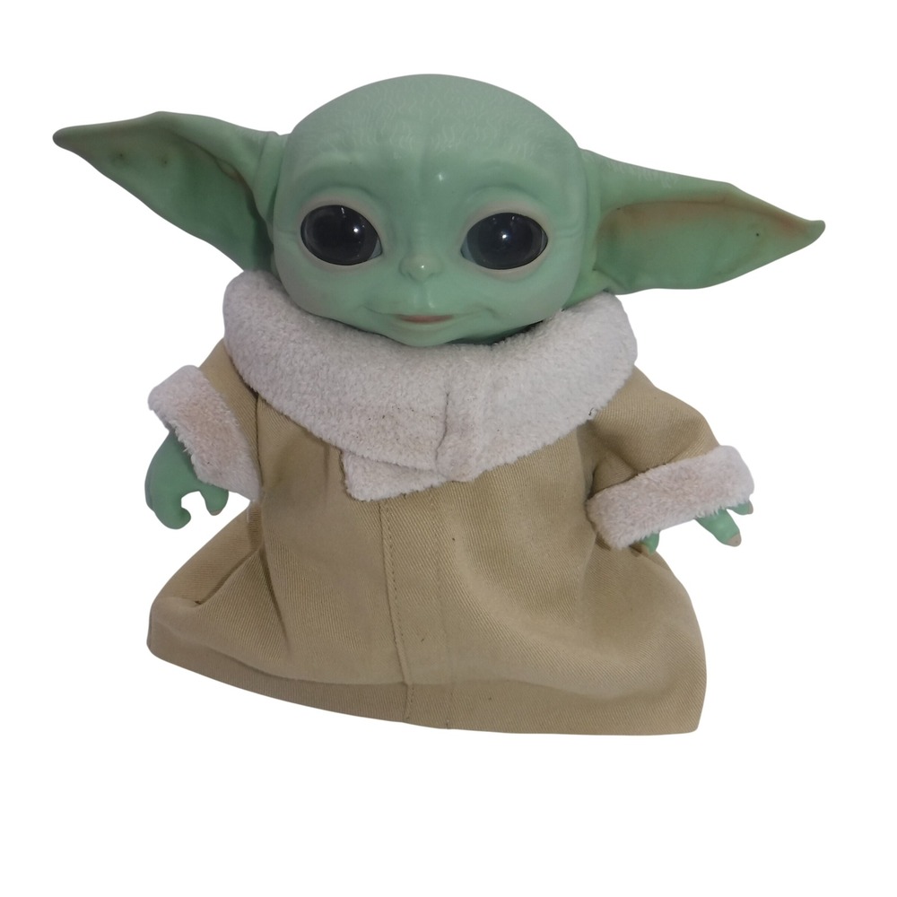 Star Wars Mandalorian Grogu The‎ Child Animatronic Toy Baby Yoda Green Tan Robe